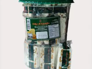 Mandolate com Amendoim e Castanha do Pará – Dolce di Famiglia – 25 g – Pote com 40 unid